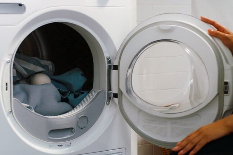 How To Clean Your Washer & Dryer
