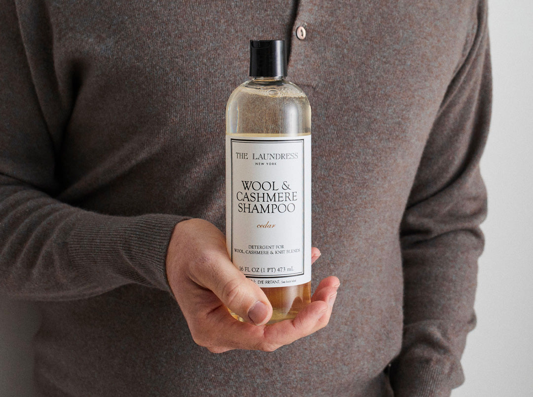 The Laundress Sweater stone — The Shoe Care Shop
